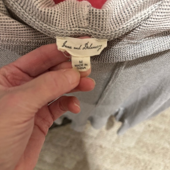 Jane and Delancey rayon cotton blend Waffle Hoodie. - Picture 2 of 3